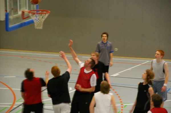 Basketballspiel 2011